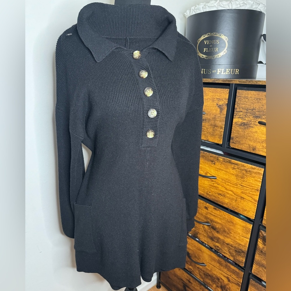 NWOT Black Sweater romper with buttons - Picture 5 of 6